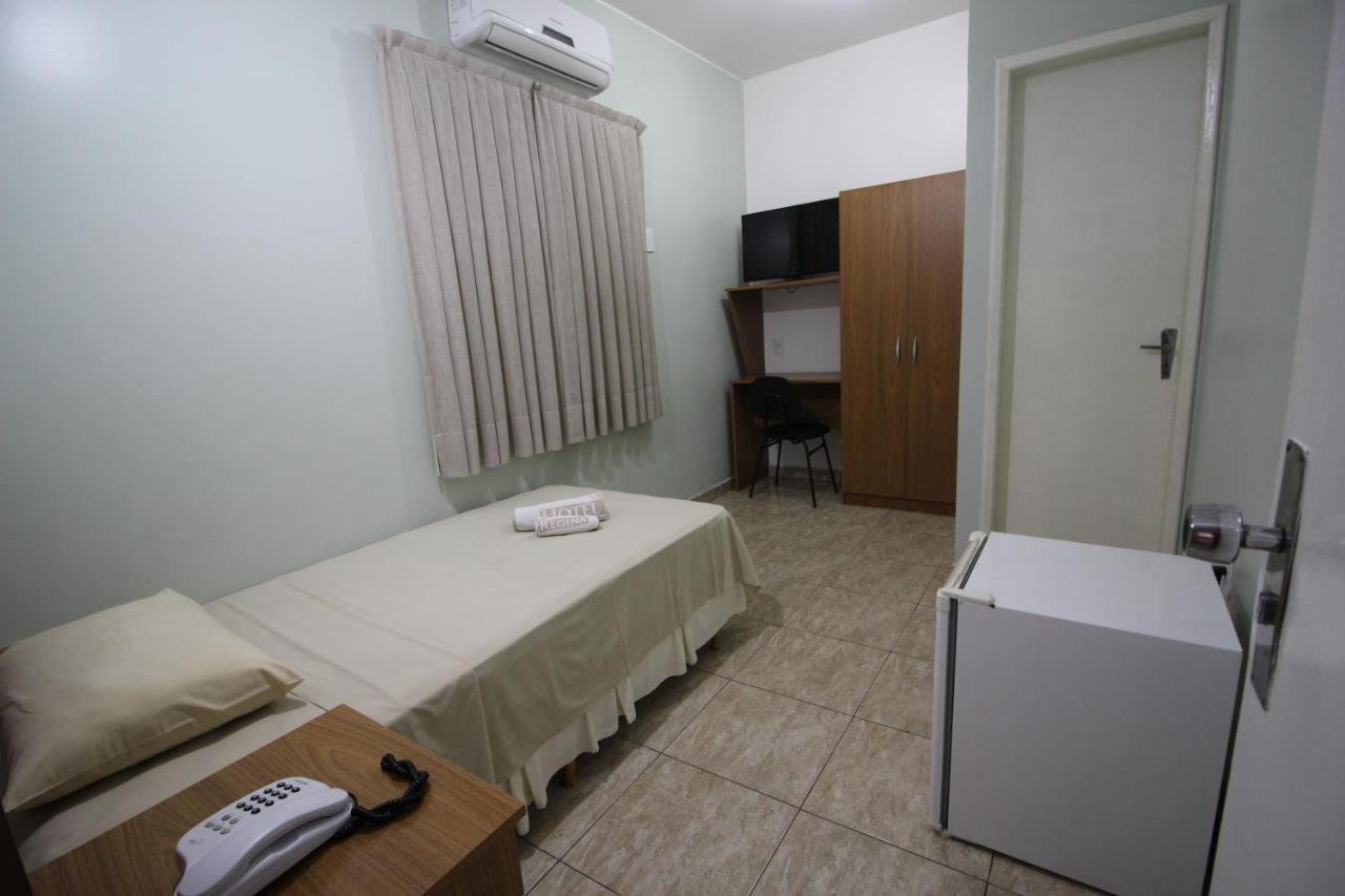 Hotel Regina Muriaé Buitenkant foto