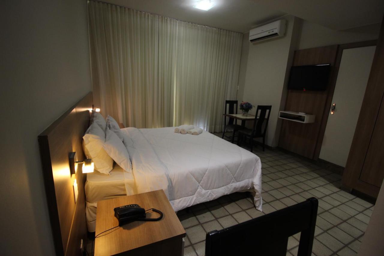 Hotel Regina Muriaé Buitenkant foto