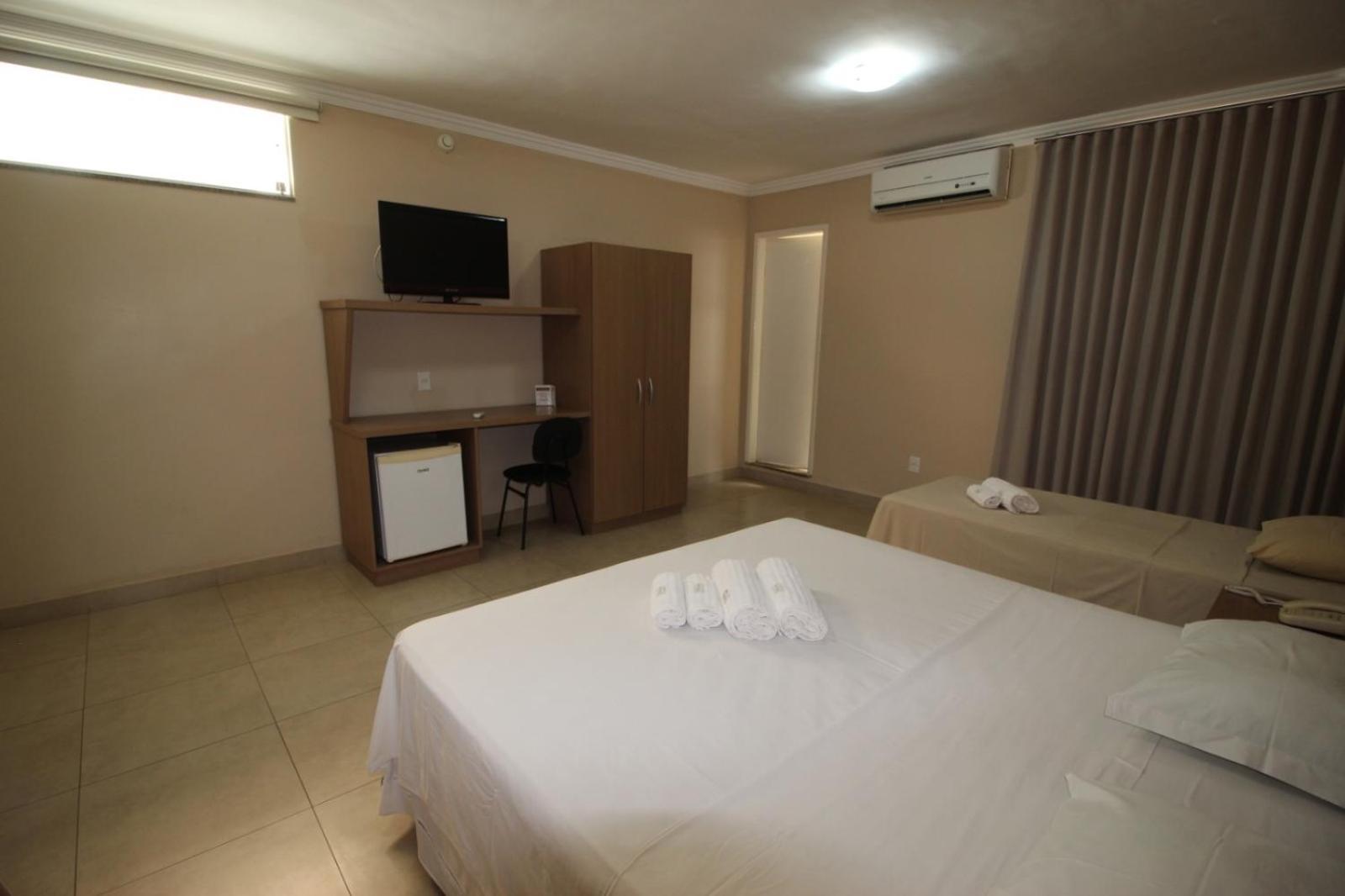 Hotel Regina Muriaé Buitenkant foto