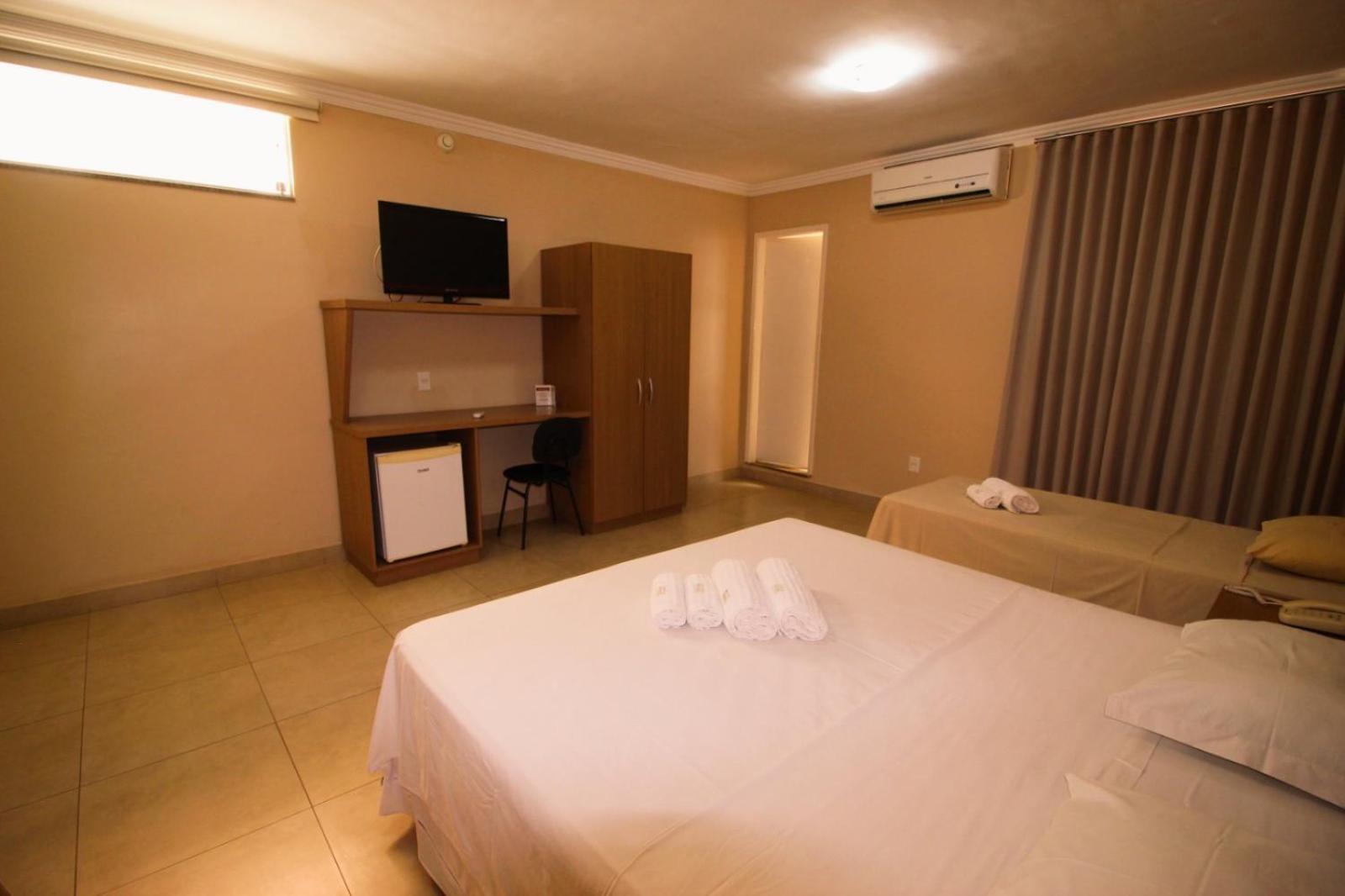 Hotel Regina Muriaé Buitenkant foto