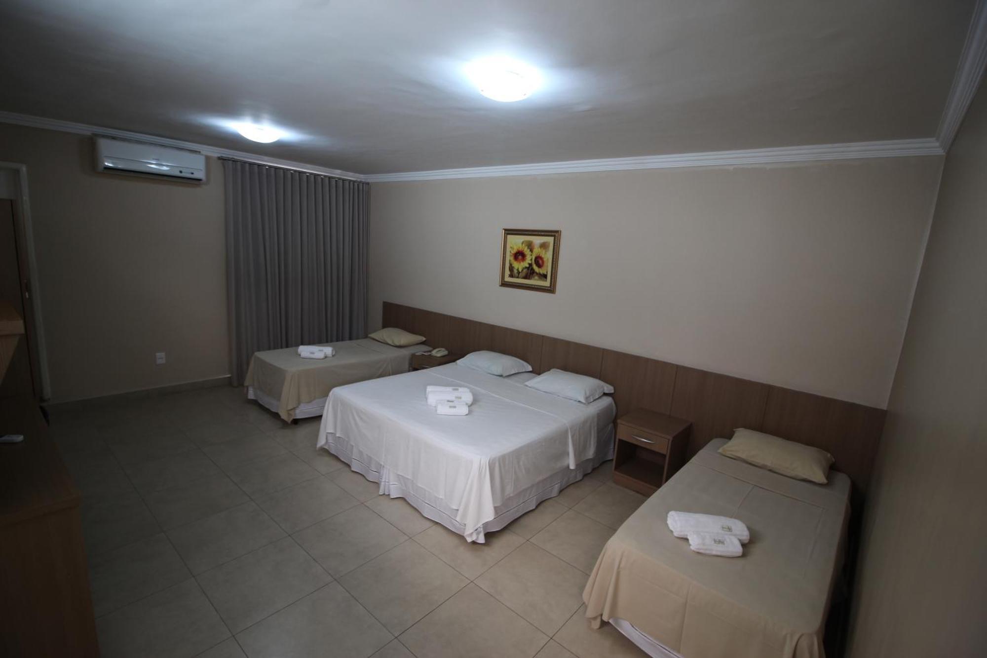 Hotel Regina Muriaé Buitenkant foto